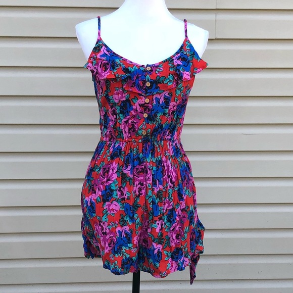 NWT Band of Gypsies Ruffle Top Floral Print Romper - Picture 4 of 8